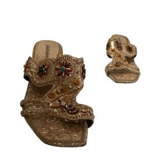 Johnfashion unique beaded heel